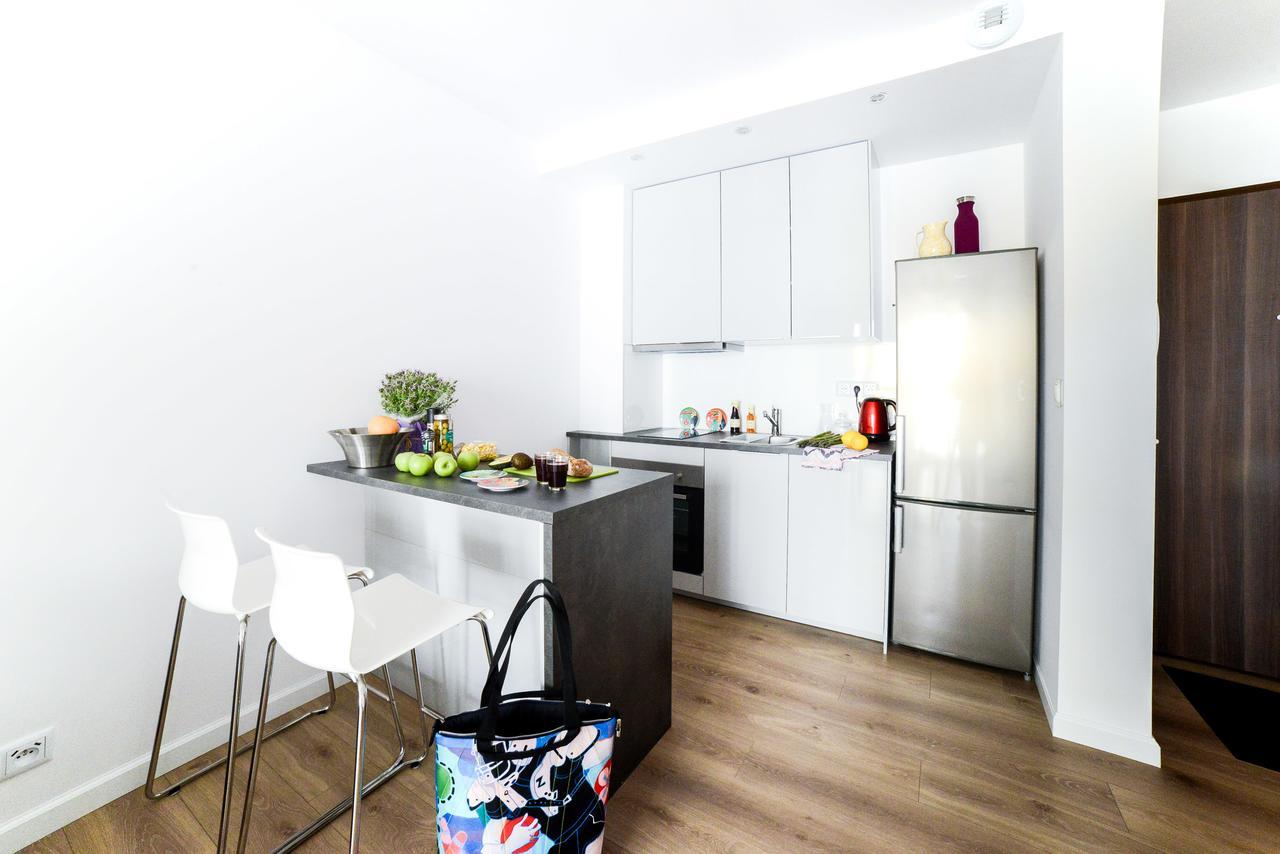 Cosy Apartment In Varşovia Exterior foto