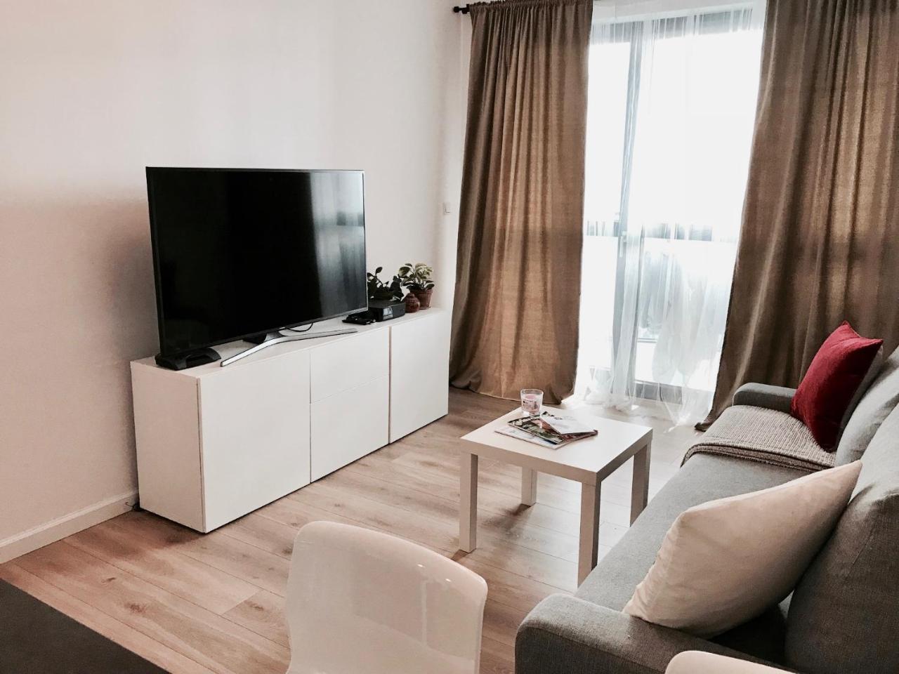 Cosy Apartment In Varşovia Exterior foto